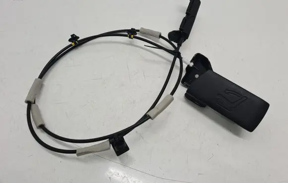 Hyundai Santa Fe Rear seat cable / handle 