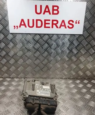 Volkswagen Golf V Engine control unit/module 03G906021AN 0281014063 03G906021PP