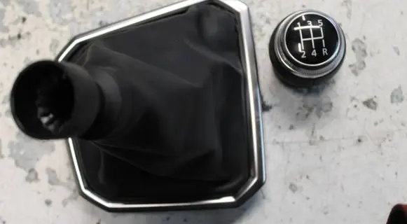Dacia Logan III Gear selector 