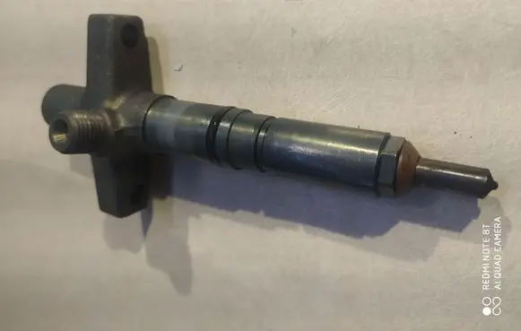 Mitsubishi Pajero Fuel injector 191Z484410
