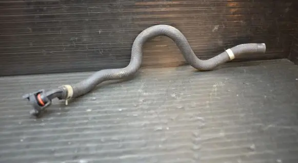 Vacuum line/pipe/hose
