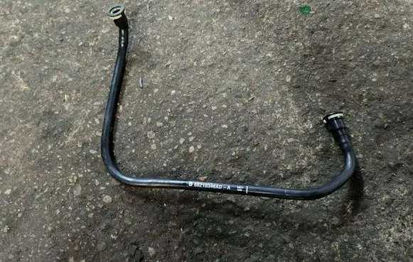 Dodge Durango Vacuum line/pipe/hose 68210346AD