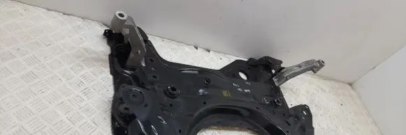 Peugeot 3008 II Front subframe