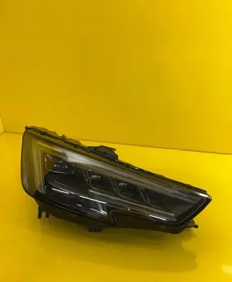 Audi A4 S4 B9 8W Headlight/headlamp 8W0941036C