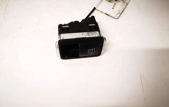 Mercedes-Benz C AMG W204 Electric window control switch A2048707358