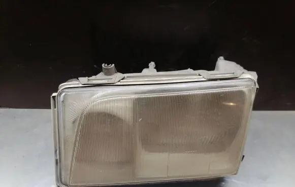 Mercedes-Benz E W124 Headlight/headlamp 138793 13015700