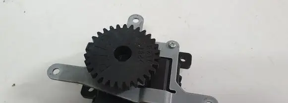 Toyota Auris E180 A/C air flow flap actuator/motor 
