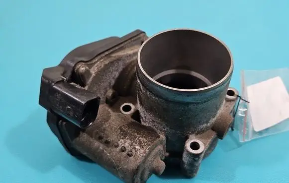 Volkswagen Polo V 6R Throttle body valve 03C133062T IMPRK1516184