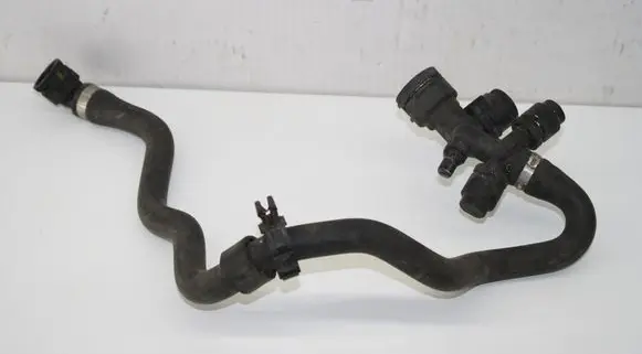 BMW 4 F32 F33 Engine coolant pipe/hose 17128597638 8597638