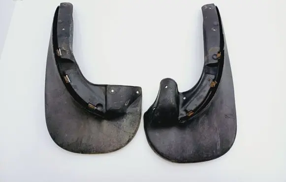 Audi A4 S4 B5 8D Rear mudguard 8D0075101B