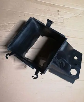 Seat Ibiza III (6L) Intercooler air channel guide 6L0805639A