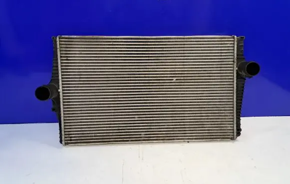 Volvo XC90 Intercooler radiator 31274553
