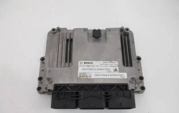 Peugeot 208 I Engine control unit/module 0281030545