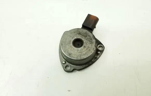 Mercedes-Benz C W204 Camshaft pulley/ VANOS A2710510177