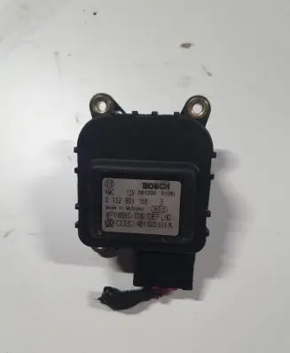 Audi A6 Allroad C5 Air flap motor/actuator 4B1820511K 0132801158