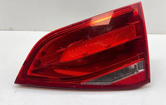 Audi A4 S4 B8 8K Tailgate rear/tail lights 166974