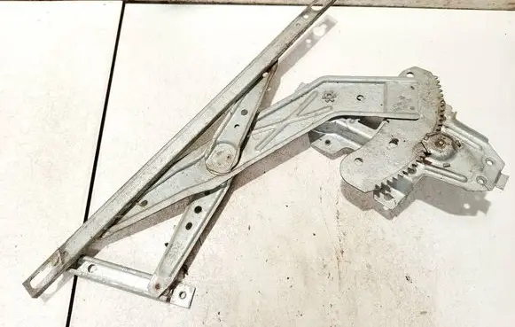 Toyota Corolla E140 E150 Sliding door window regulator with motor 