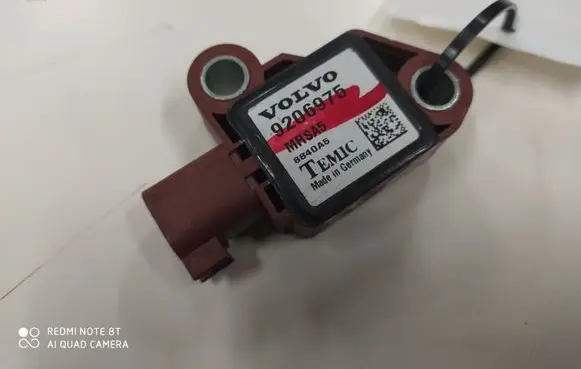 Volvo V50 Airbag deployment crash/impact sensor 9206975 MRSA5 8840A5