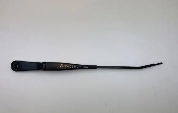 BMW 2 F44 Front wiper blade arm 7453958