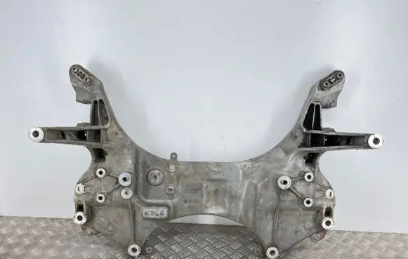Jeep Cherokee Front subframe 04877643AD 09104CAV24