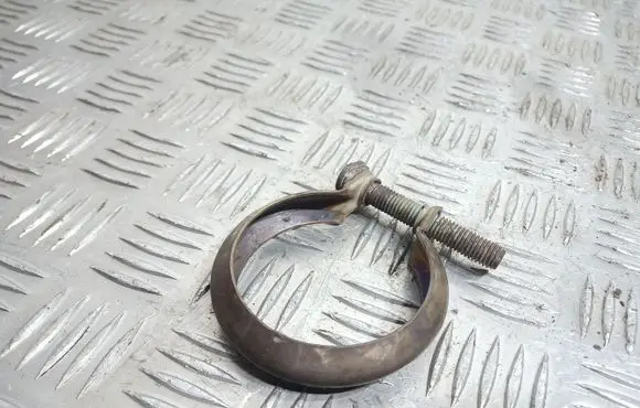 Muffler mount bracket/holder