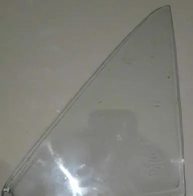 Volkswagen Golf I Front vent window/glass (coupe) 171845251