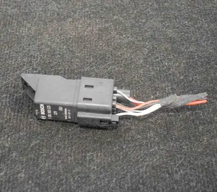 Land Rover Range Rover Evoque L538 Glow plug pre-heat relay