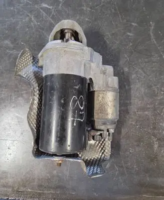 BMW 7 E65 E66 Starter motor 7536690 0001108208