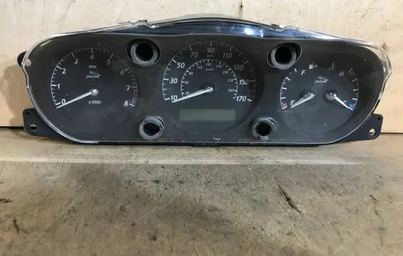 Jaguar XJ X350 Speedometer (instrument cluster) 2W9F10849AK VISTEON