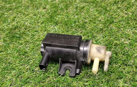 Vacuum valve
