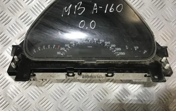 Mercedes-Benz A W168 Speedometer (instrument cluster) 9802050436 a1685403411