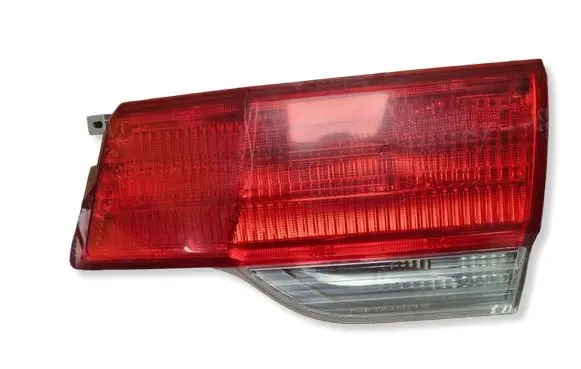 Honda Odyssey Rear/tail lights P7634R