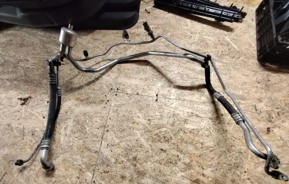 Citroen C4 Grand Picasso Air conditioning (A/C) pipe/hose 