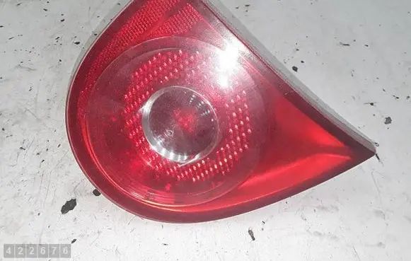 Tailgate rear/tail lights