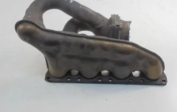 Audi A6 Allroad C5 Exhaust manifold 