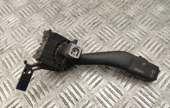 Volkswagen Golf V Wiper speed switch 1K0953519A