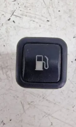 Volkswagen PASSAT B5 Fuel tank opening switch 3B0959833