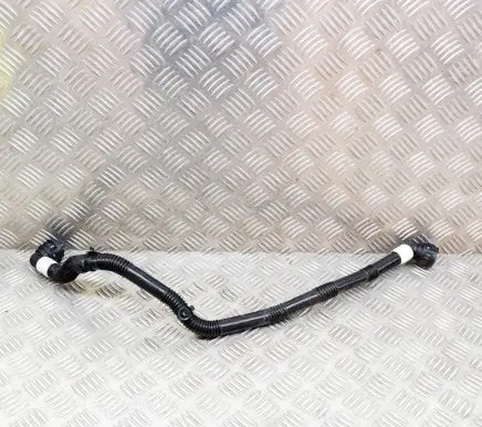 Tesla Model 3 Engine coolant pipe/hose 107758900E