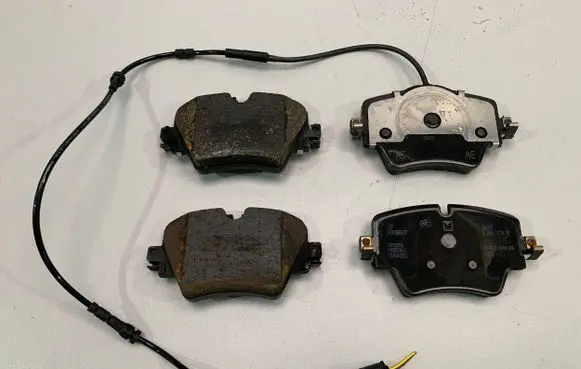 BMW X4 G02 Brake pads (front) 6888774