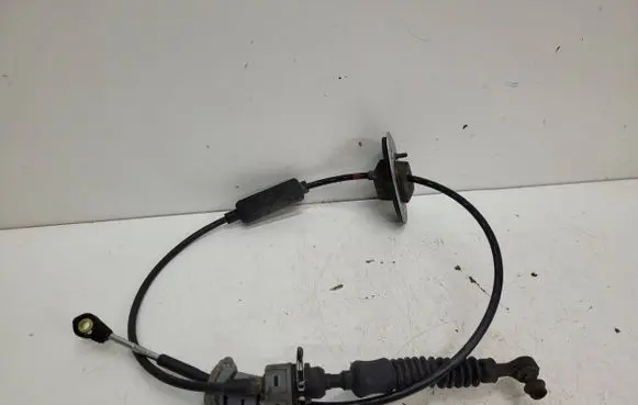 Gear shift cable linkage