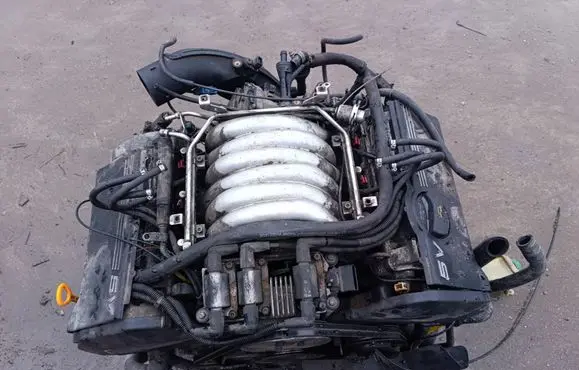 Audi A6 S6 C5 4B Engine