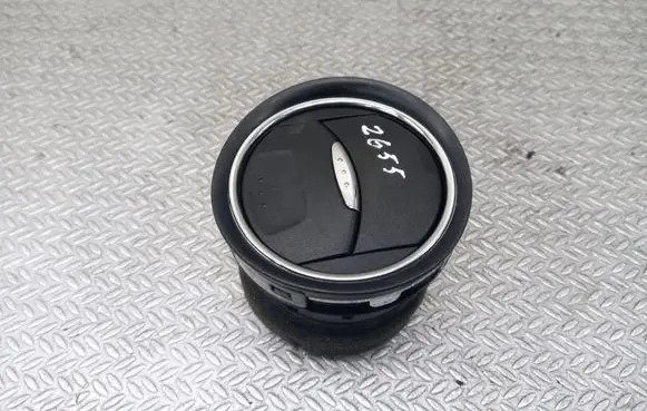 Ford Mondeo MK IV Dashboard side air vent grill/cover trim