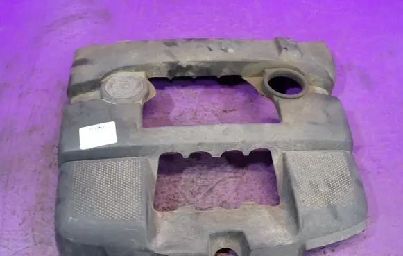 Skoda Octavia Mk2 (1Z) Engine cover (trim) 06A103925CF