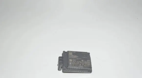 Tesla Model 3 Other control units/modules 110864700D 1108647 110864700C