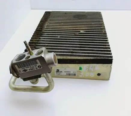 BMW 3 E46 Air conditioning (A/C) radiator (interior) 65693