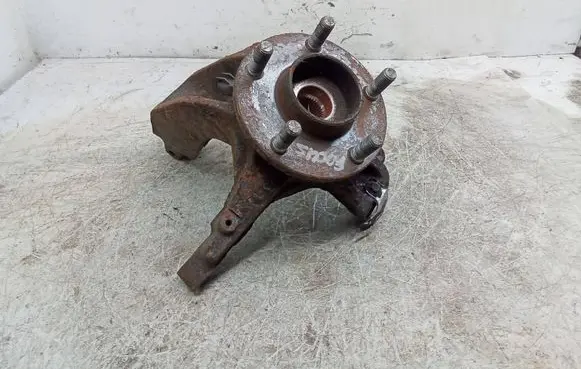 Ford Focus Front wheel hub spindle knuckle 3M513K170