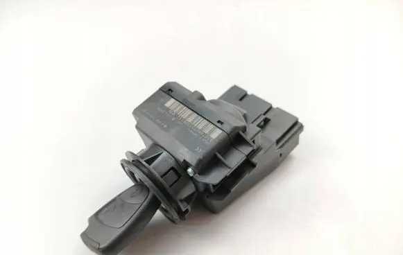 Mercedes-Benz Sprinter W906 Ignition lock A9065454008