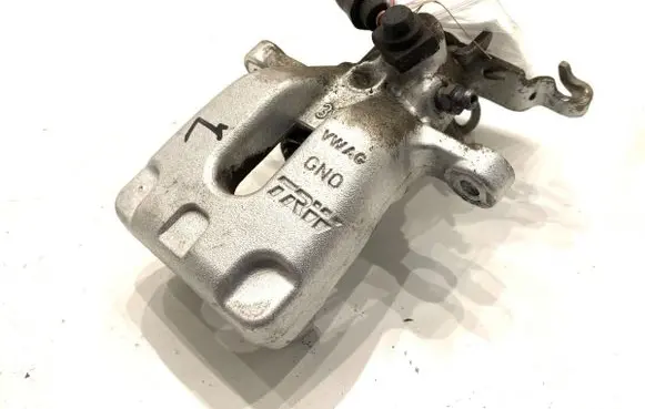 Seat Leon (5F) Rear brake caliper