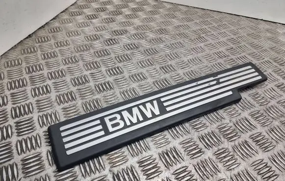BMW 5 E60 E61 Engine cover (trim)
