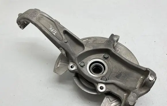 Tesla Model 3 Front wheel hub 104431100E MS1T7M